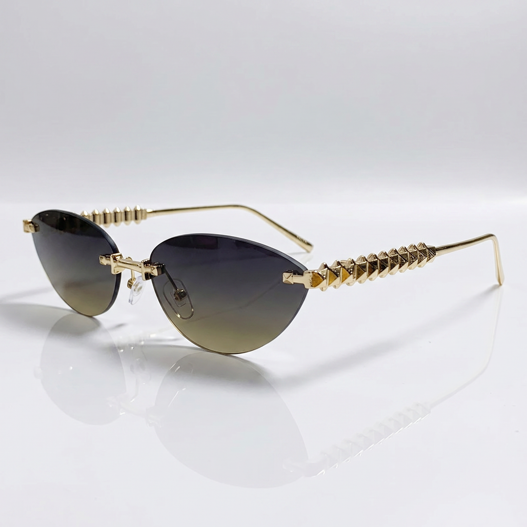 Seraphine Shades — Onyx Gold (studio)