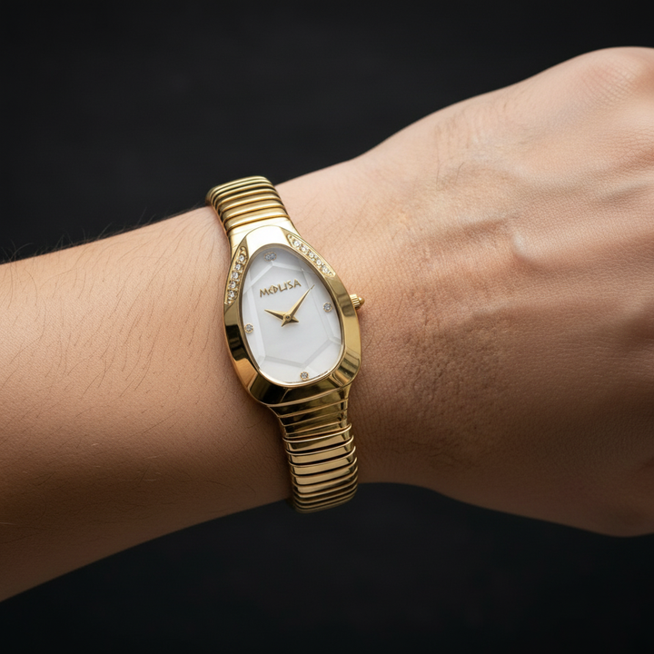 Sérpentine Watch in Aurelia Ivory - wrist