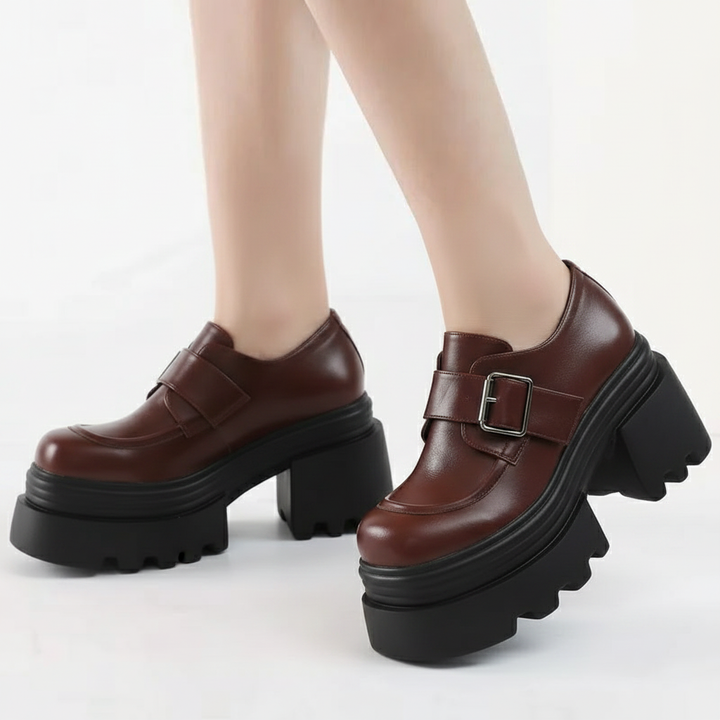 Amethyste Heels in Cognac — onfoot_b