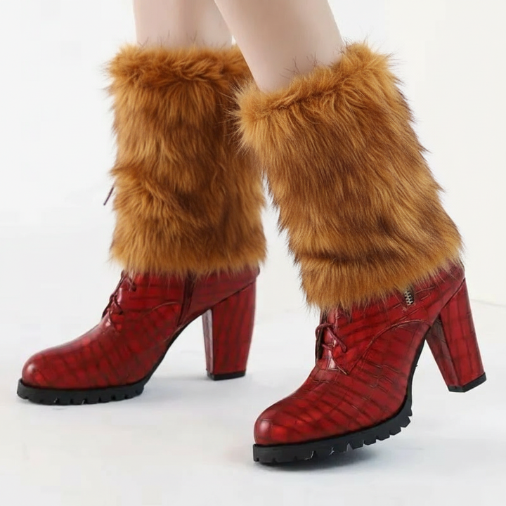 Adele boot covers / leg warmers in Vixen — onfoot_b