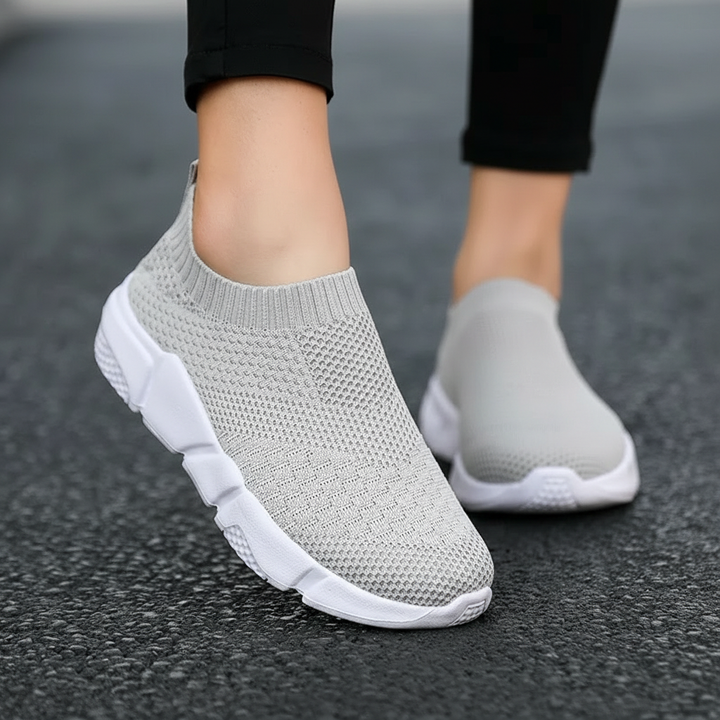 Iris sneakers in Gray — onfoot_b