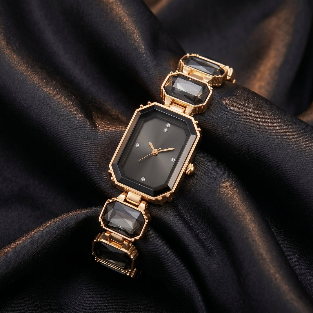 Lumière Watch — Onyx Noir, studio