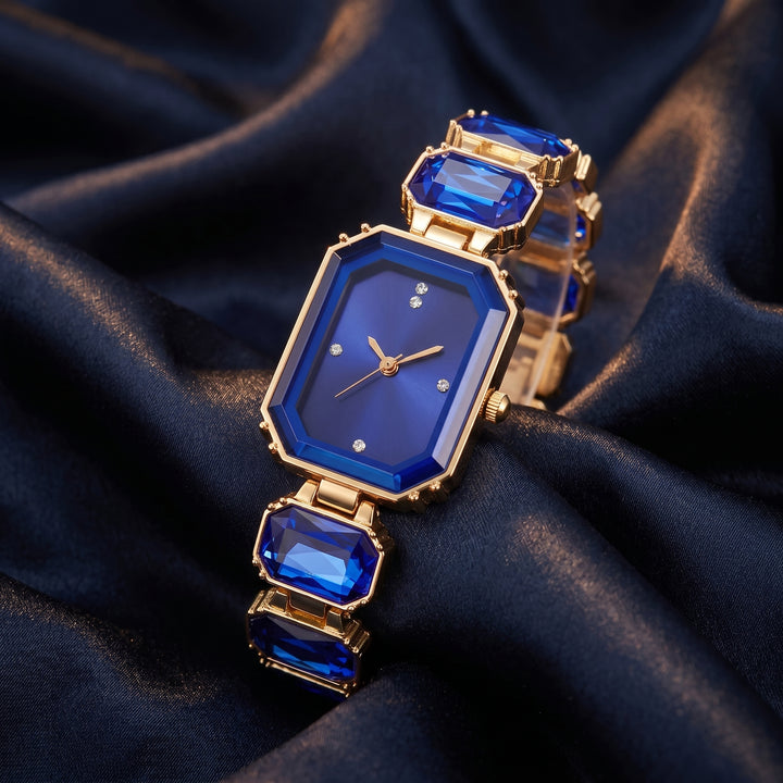 Lumière Watch — Bleu Saphir, studio