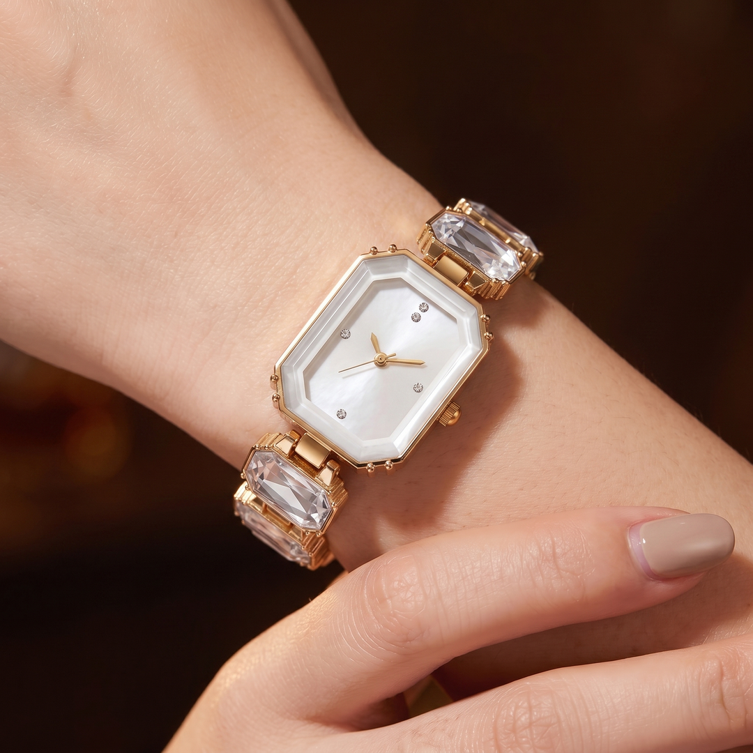 Lumière Watch — Blanc Nacre, on hand