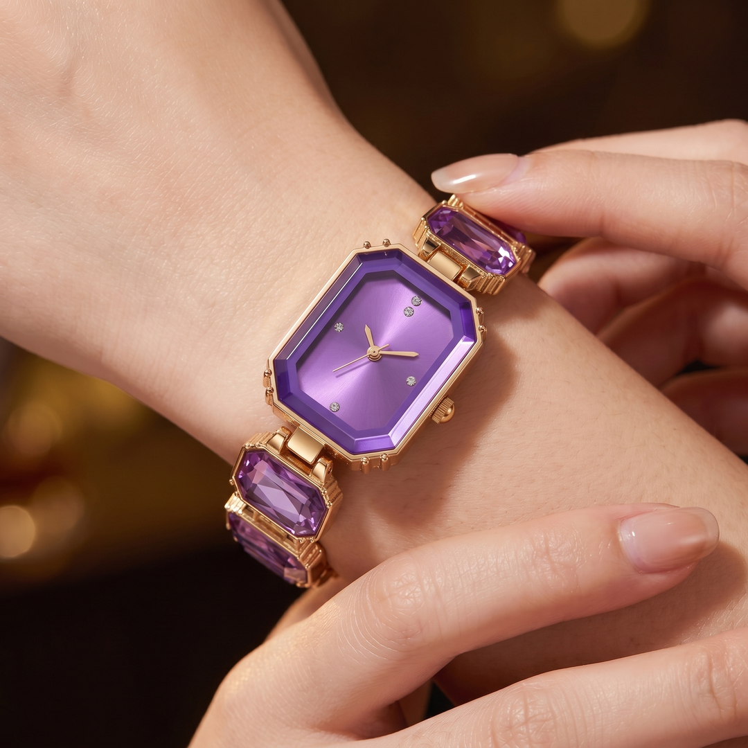 Lumière Watch — Violet Améthyste, on hand
